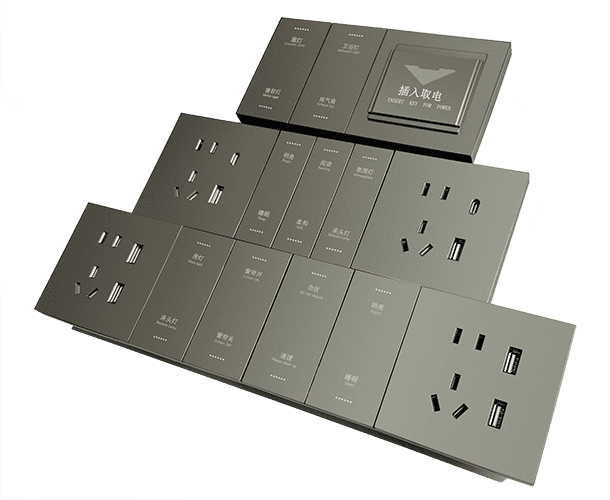 酒店开关01 Dervirga OEM Smart switches for Tuya are driving growth in the hotel industry's room lighting market We are pleased to announce that our company has reached a strategic partnership with TUYA Smart Home to jointly launch an intelligent room lighting control switch designed specifically for the hotel industry. The launch of this innovative product marks another important milestone for us in the field of smart homes, and will also bring profound changes to room lighting control in the hotel industry.